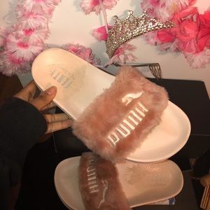 Fenty puma pink slides